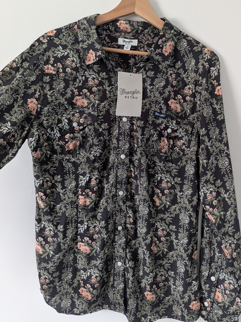 Wrangler Retro Floral Western Pearl Snap Shirt NWT M
